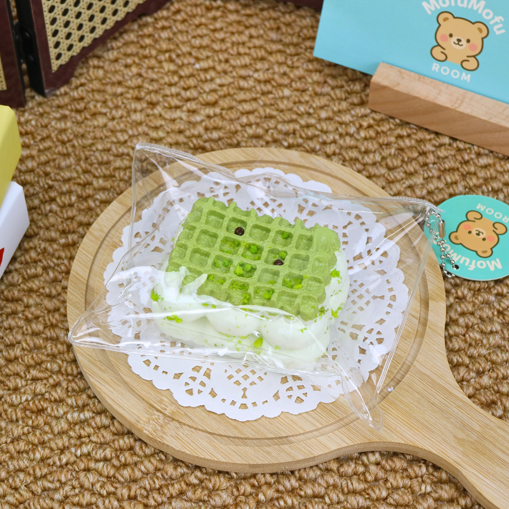 抹茶ワッフルケーキ